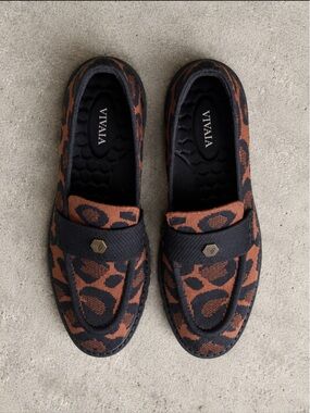 VIVAIA Francesca Leopard Print Knit Loafers Lug Sole EU 37.5 US 7 Brown Black